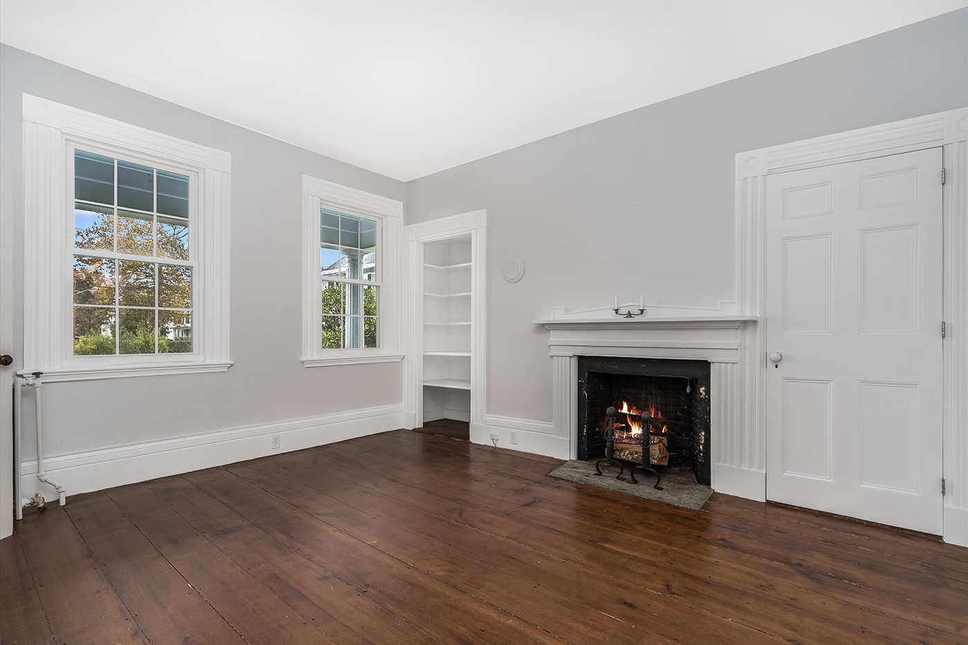 30-NY304432fire